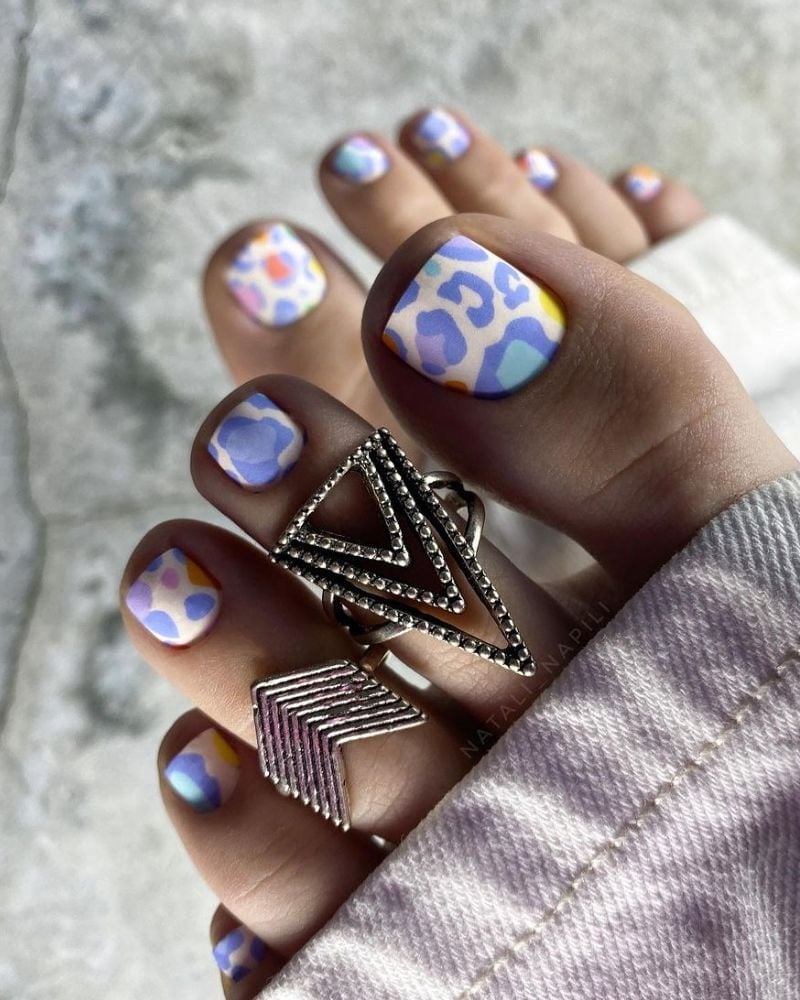 Short Square Pastel Leopard Print Toes Short Square Pastel Leopard Print Toes — Toe Nails