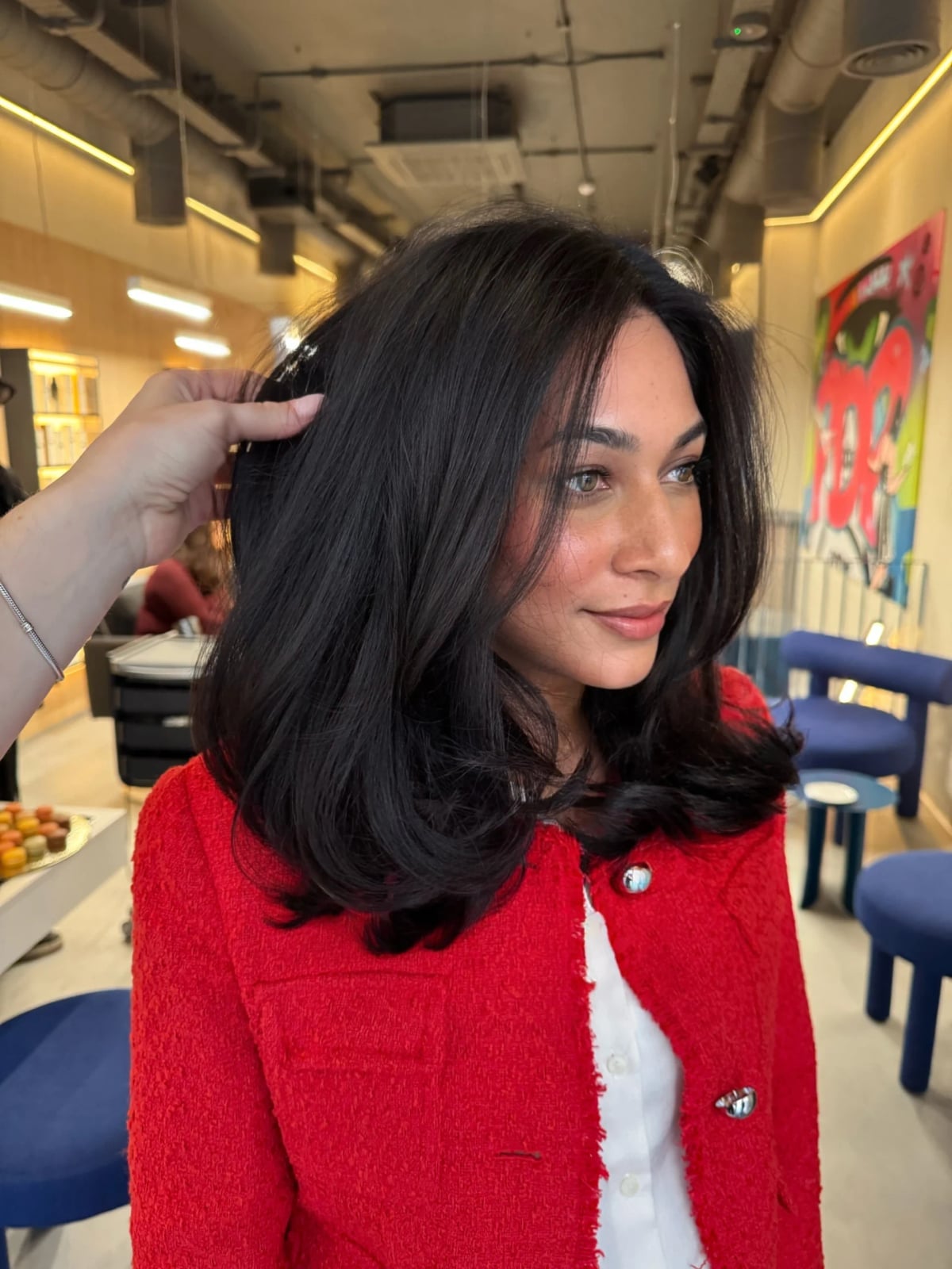 Layered Lob With Voluminous Waves — Trendy Haircuts