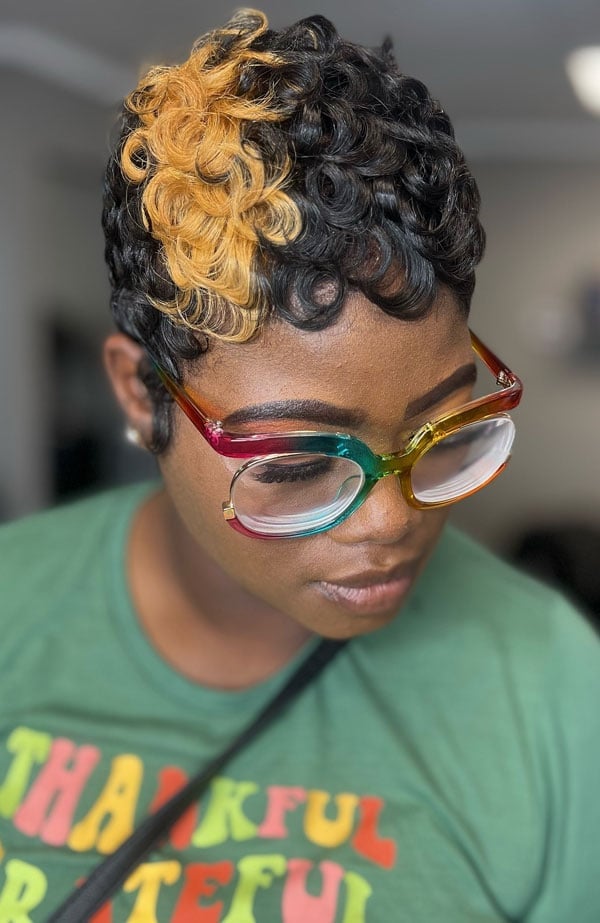 Short Pixie Black And Blonde Finger Waves Short Pixie Black And Blonde Finger Waves — Two Tone Hair
