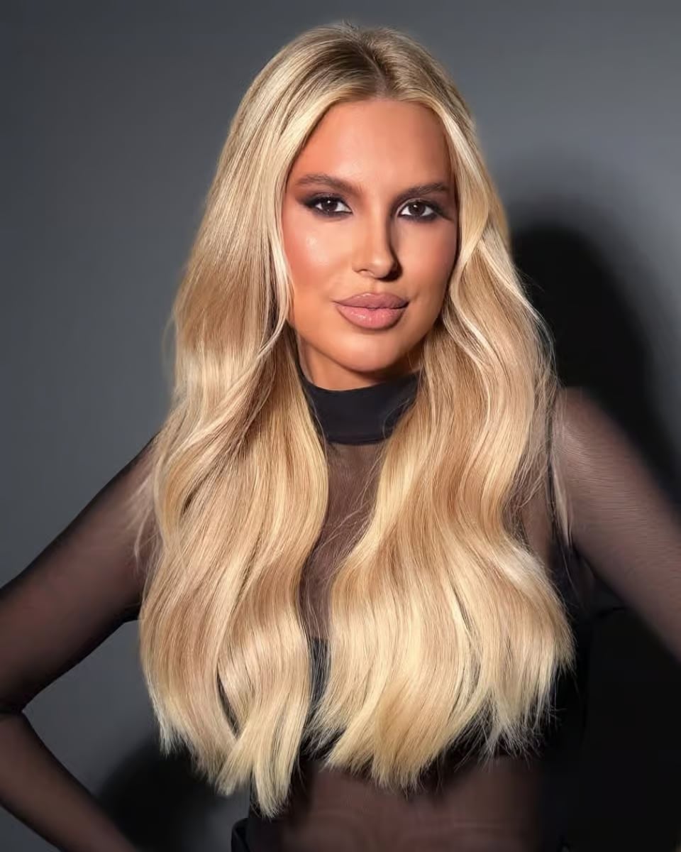 Mid-Back Golden Vanilla Blonde With Smooth Waves Mid-Back Golden Vanilla Blonde With Smooth Waves