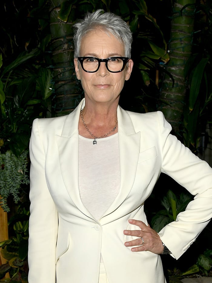 Gray Short Crop With Neat Shape — Very Short Haircuts