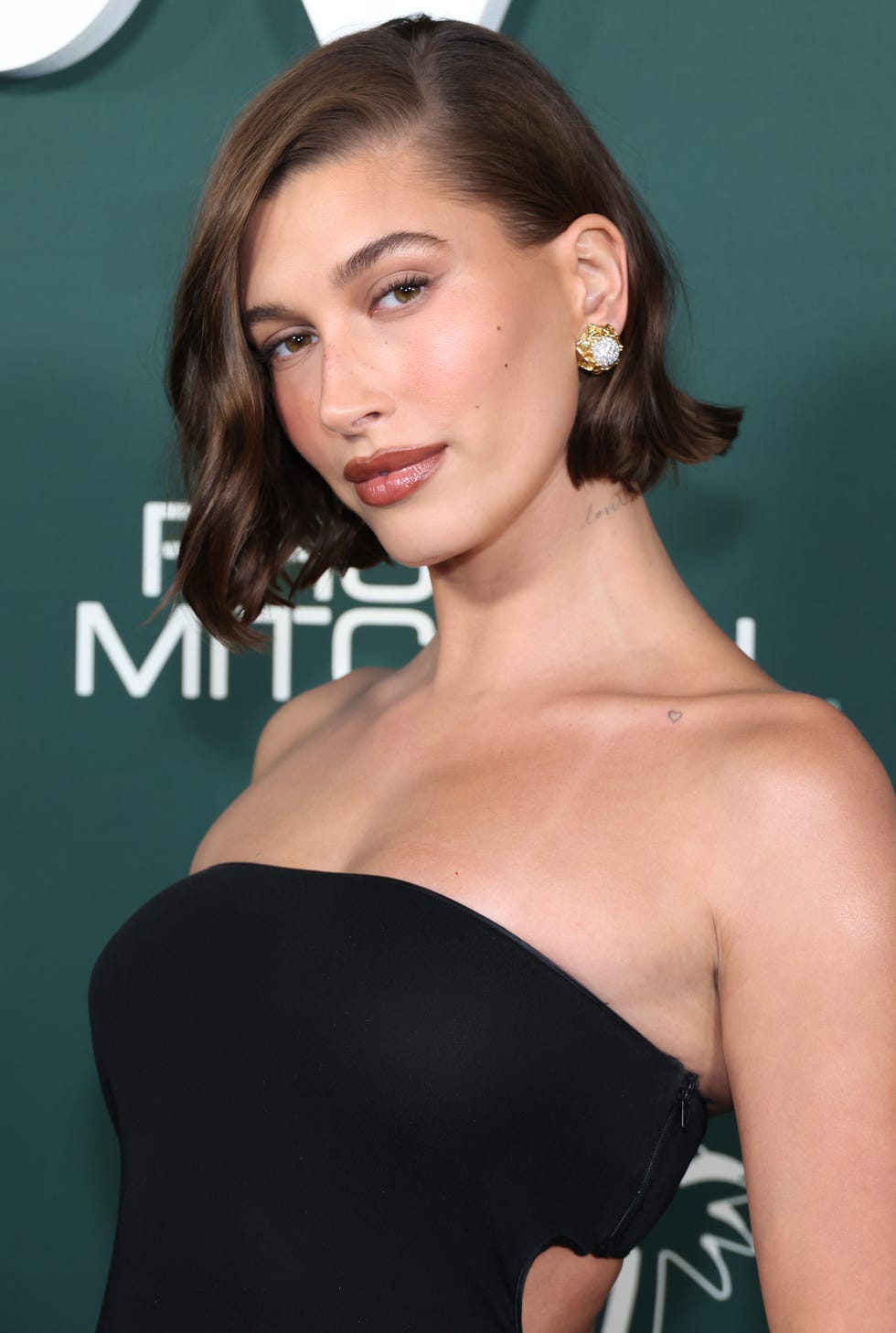 Dark Brown Bob With Soft Waves and Bangs — Wavy Bob