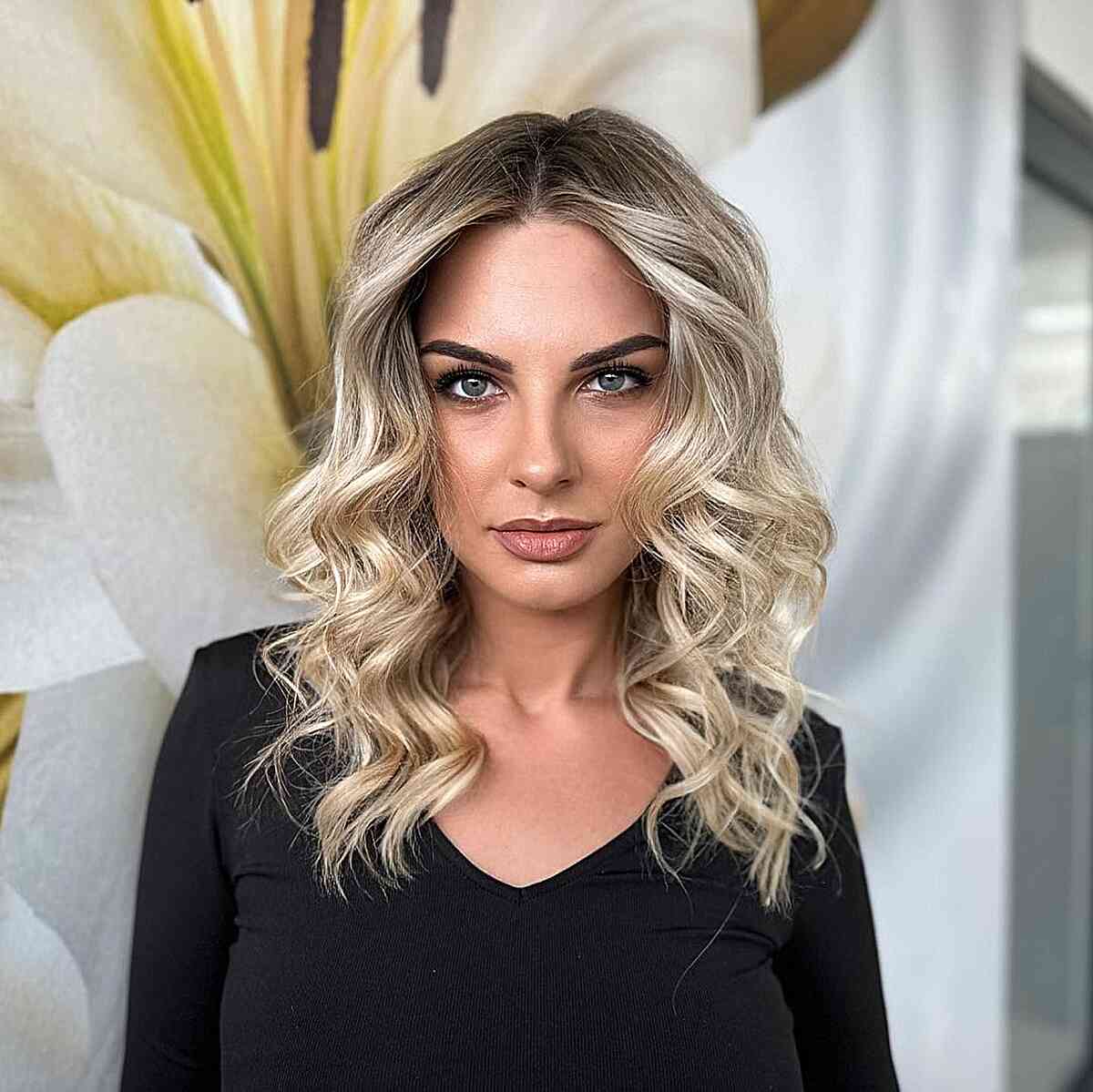Shoulder Length Ash Blonde With Curtain Bangs, Close-Up Take Shoulder Length Ash Blonde With Curtain Bangs, Close-Up Take — Wavy Haircuts