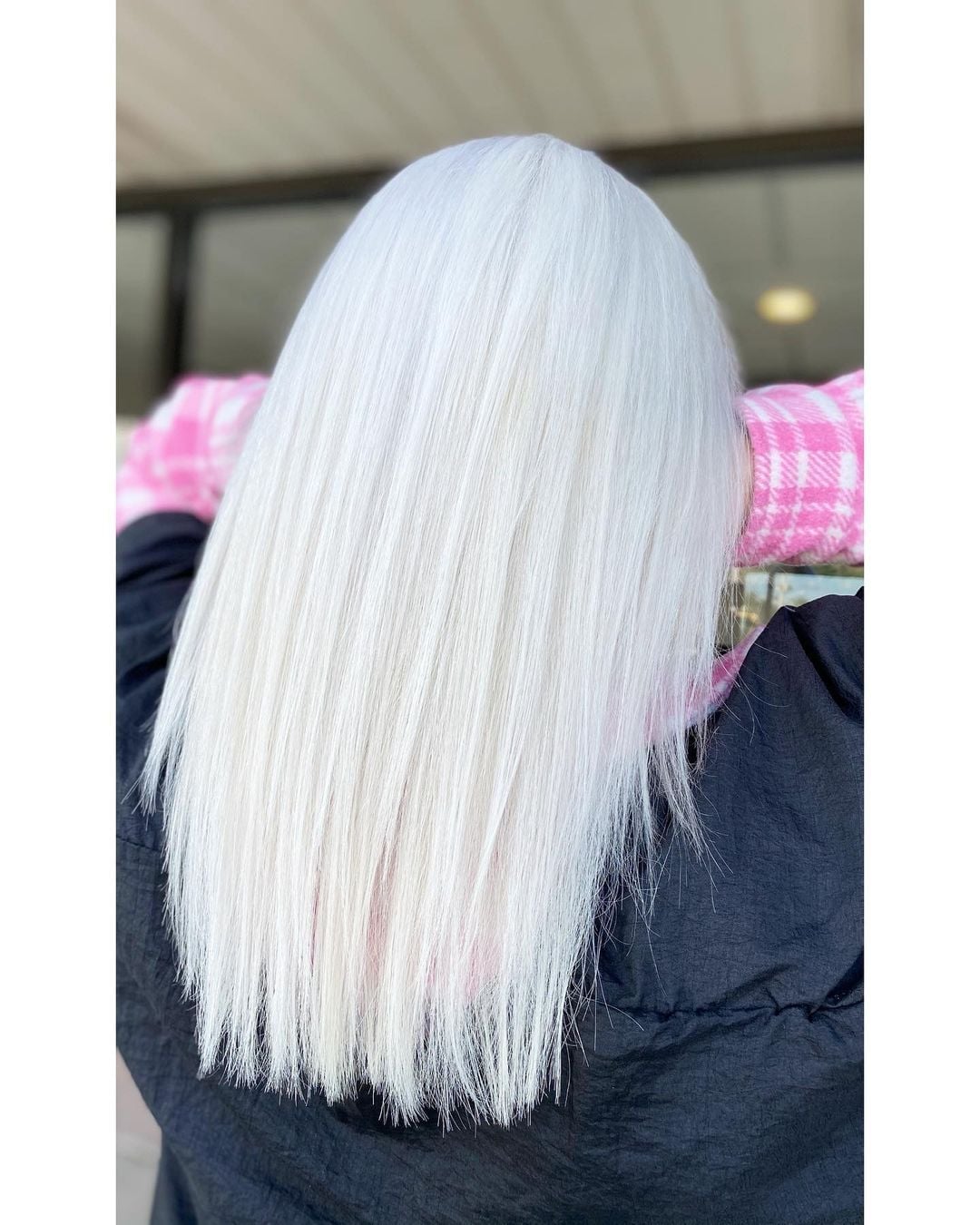 Sleek Long White Straight Cut — White Hair