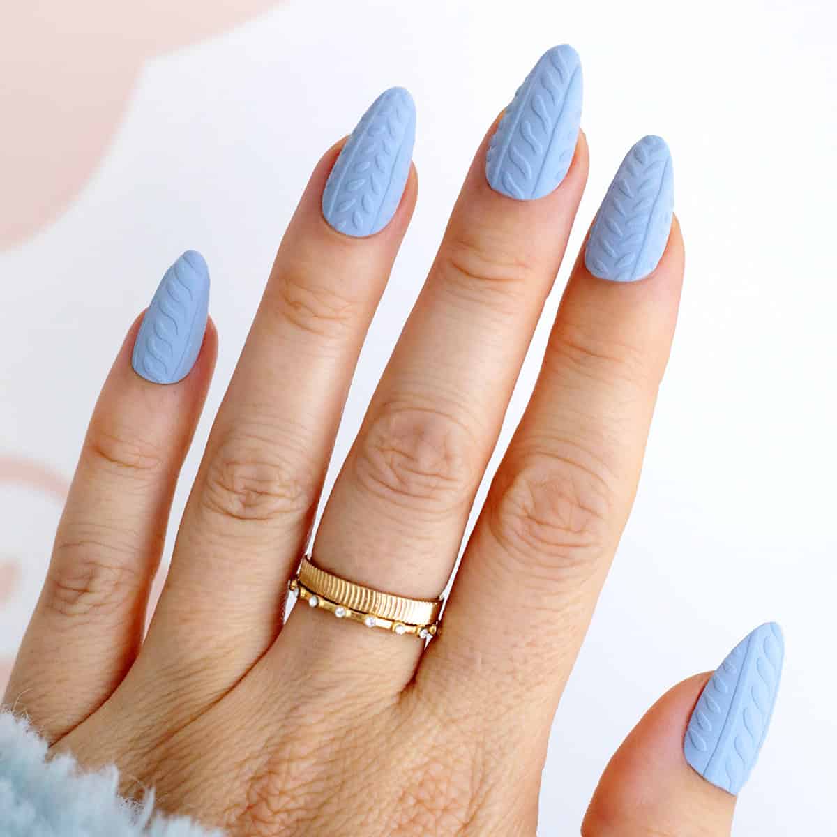 Soft Matte Light Blue Cable Knit Long Almond Nails Soft Matte Light Blue Cable Knit Long Almond Nails — Winter Blue Nails