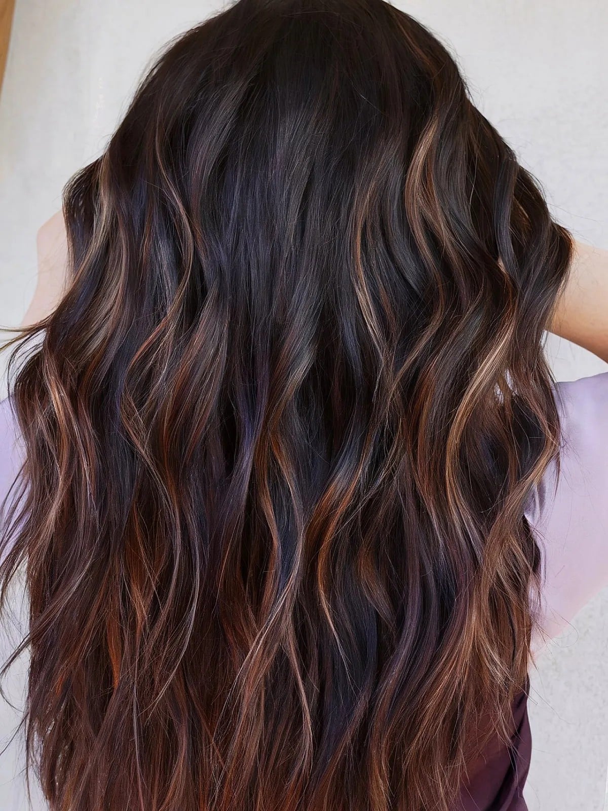 Mid-Back Dark Brown With Caramel Highlights Mid-Back Dark Brown With Caramel Highlights — Winter Hair Colors