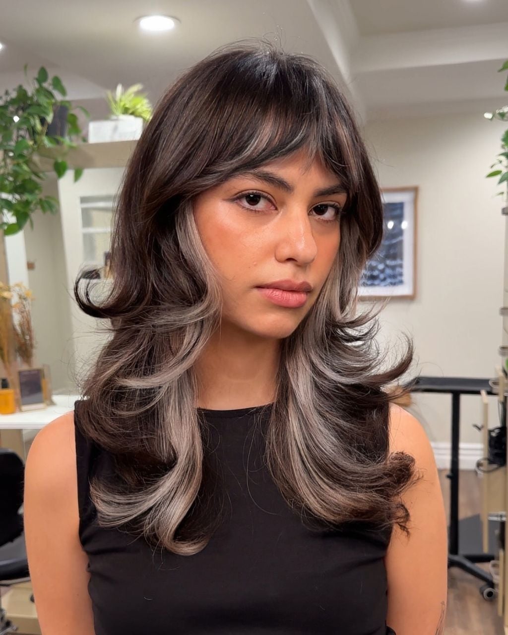 Collarbone Shag With Wispy Bangs Collarbone Shag With Wispy Bangs — Winter Haircuts for Women