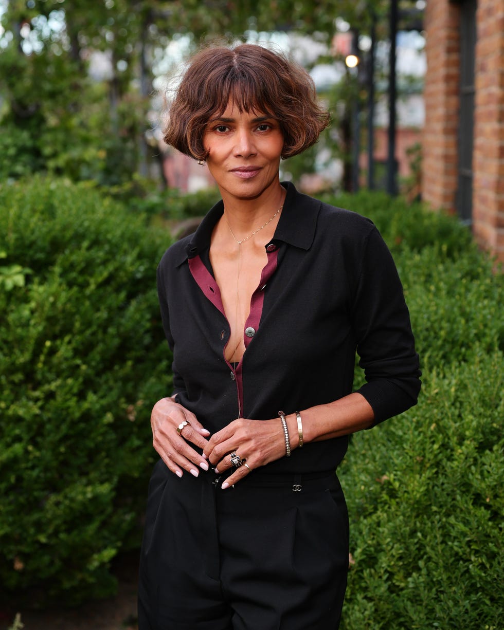 French Bob With Wispy Bangs French Bob With Wispy Bangs — Winter Haircuts for Women