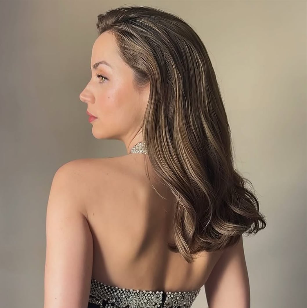 Mid-Back Ash Brown With Subtle Blonde Highlights, Wavy Blowout — Winter Highlights