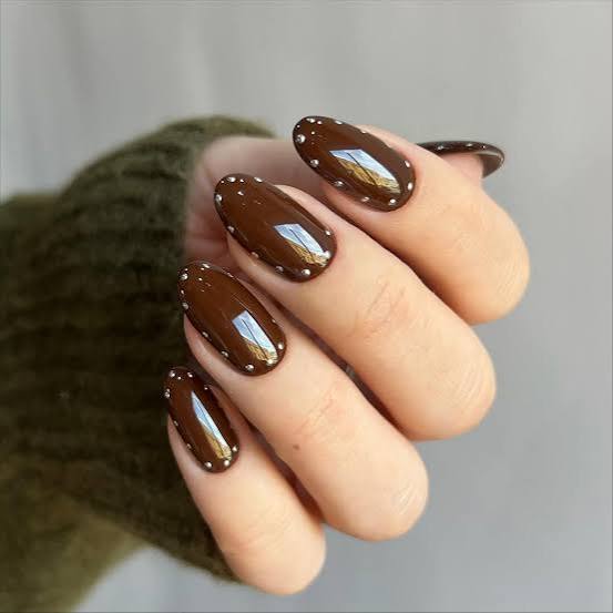 Deep Teal Shimmer Glossy Short Oval Nails Deep Teal Shimmer Glossy Short Oval Nails — Winter Nail Colors